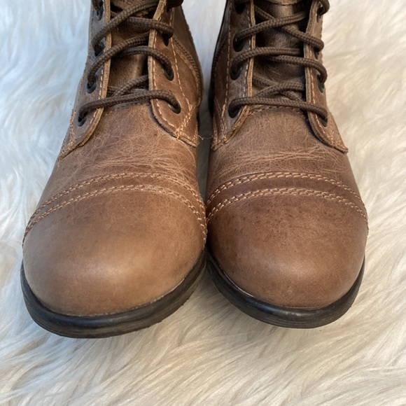 Steve Madden Troopa Leather Moto Boots in Stone, Size 6M - Picture 12 of 17